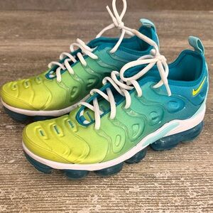 Nike women’s Air VaporMax Plus ‘Lemon Lime’ sneakers